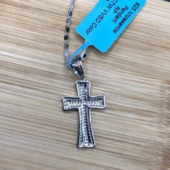 925 Sterling Silver 0.69CT Moissanite Cross Pendant Necklace size 18” - Picture 8 of 13